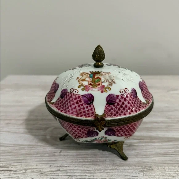 Antique Hand Painted Porcelain Trinket Box